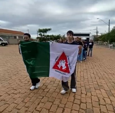 Servidores e vereadores da Câmara Municipal de Alpinópolis acompanham alunos do Parlamento Jovem no 3º Festival da Cidadania em São Sebastião do Paraíso